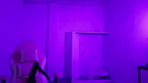 Snapshot of yera_sh chatting on 02-13-26, 02:29 YERA online show from 02-13-26, 02:29