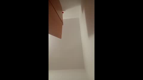 Snapshot of yeray01 chatting on 03-12-26, 01:28 yeray01 online show from 03-12-26, 01:28