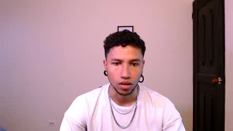 Yeff ind. model  online show from 12-16-24, 06:05