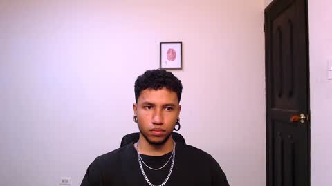 Yeff ind. model  online show from 12-22-24, 10:47