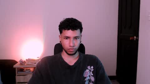 Yeff ind. model  online show from 02-03-25, 11:47