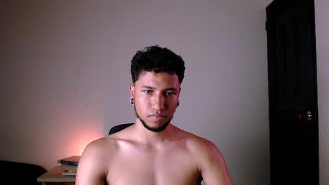 Yeff ind. model  online show from 02-08-25, 04:36