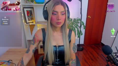 Snapshot of yeriawaddell_ chatting on 01-06-25, 03:29 yeriawaddell online show from 01-06-25, 03:29