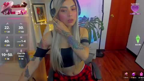 Snapshot of yeriawaddell_ chatting on 01-10-25, 12:38 yeriawaddell online show from 01-10-25, 12:38