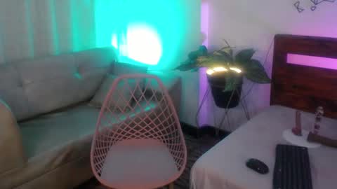 Snapshot of yeseniaa25_ chatting on 10-02-25, 01:07 Yeseniaa25  online show from 10-02-25, 01:07