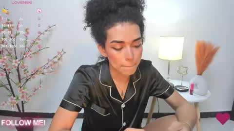 Snapshot of yess__daddyy chatting on 01-14-26, 05:29 YAMPOOL online show from 01-14-26, 05:29