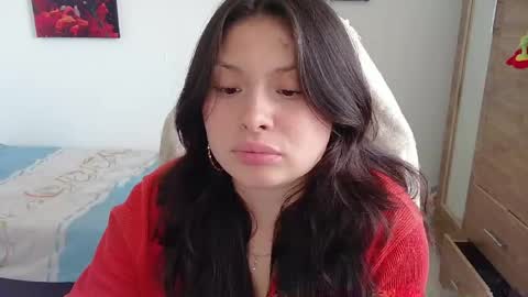 yessica_gomez01 online show from 05-05-26, 09:45