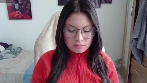 yessica_gomez01 online show from 05-26-26, 10:28