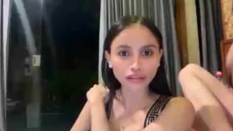 Snapshot of yessicaangsha chatting on 06-17-26, 06:20 yessica online show from 06-17-26, 06:20
