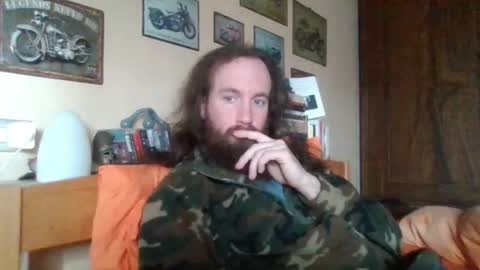 Snapshot of yeti_92 chatting on 03-01-25, 12:34 yeti_92 online show from 03-01-25, 12:34