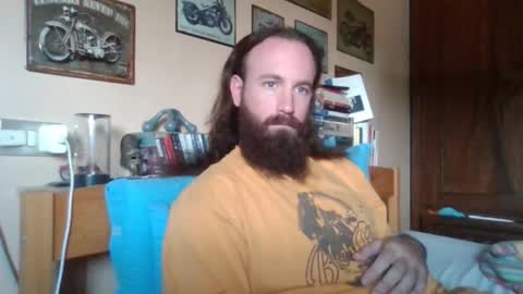 Snapshot of yeti_92 chatting on 09-14-25, 10:03 yeti_92 online show from 09-14-25, 10:03