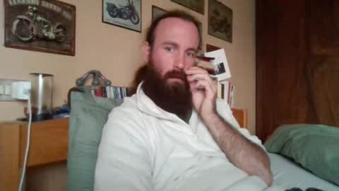 Snapshot of yeti_92 chatting on 10-08-25, 04:04 yeti_92 online show from 10-08-25, 04:04