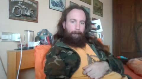 Snapshot of yeti_92 chatting on 12-14-25, 10:20 yeti_92 online show from 12-14-25, 10:20