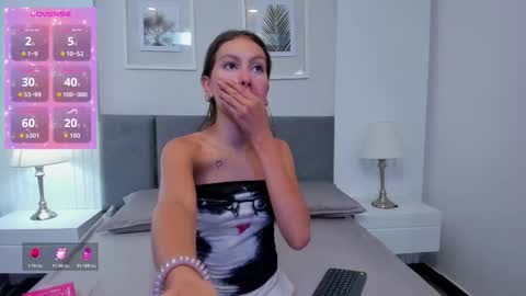 Yeye online show from 03-21-26, 11:26