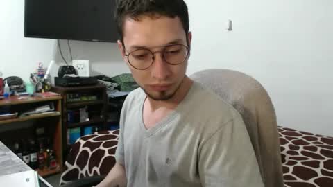 Snapshot of yinmao08 chatting on 03-08-26, 10:13 yinmao08 online show from 03-08-26, 10:13