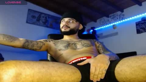 Snapshot of yio__cohen chatting on 12-10-24, 02:38 yio cohen online show from 12-10-24, 02:38