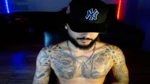 Snapshot of yio__cohen chatting on 03-07-25, 08:13 yio cohen online show from 03-07-25, 08:13