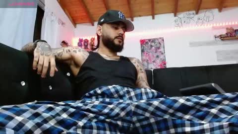 Snapshot of yio__cohen chatting on 09-09-25, 06:13 yio cohen online show from 09-09-25, 06:13