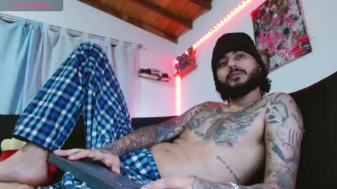 Snapshot of yio__cohen chatting on 09-17-25, 06:48 yio cohen online show from 09-17-25, 06:48