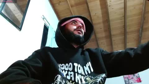 Snapshot of yio__cohen chatting on 12-14-25, 08:30 yio cohen online show from 12-14-25, 08:30