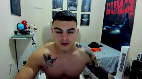 yker online show from 08-09-26, 03:23
