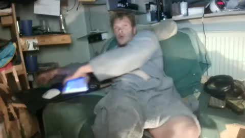 ynghotgerman92 online show from 10-13-25, 08:20