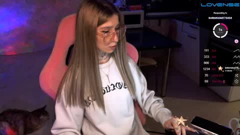     online show from 12-10-24, 12:50