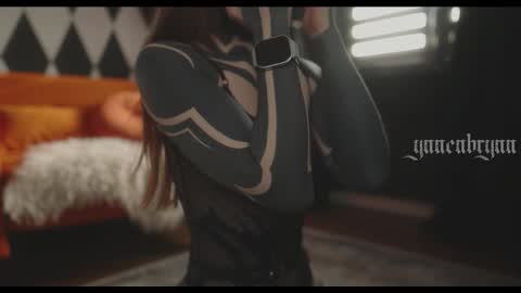 ynnenbrynn online show from 02-09-26, 06:06