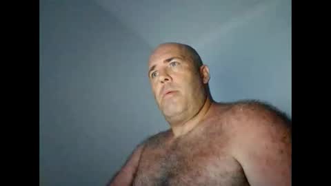 yogi78bear7878 online show from 02-01-25, 12:37