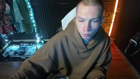 You can ask my name in pm online show from 10-19-25, 04:46