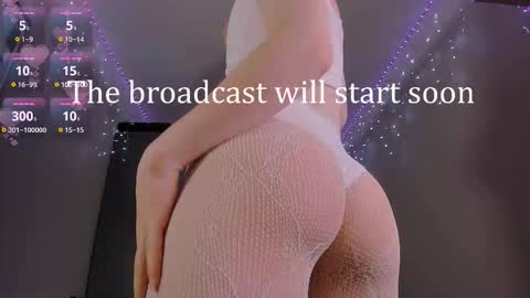 Mikaella - Mika online show from 02-25-26, 10:52