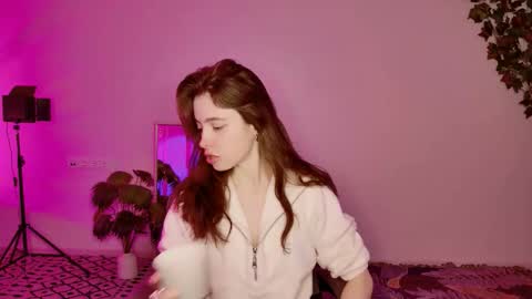 Snapshot of yoka_paradoxxx chatting on 10-01-25, 05:13 yoka_paradoxxx online show from 10-01-25, 05:13