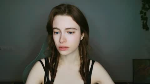 Snapshot of yoka_paradoxxx chatting on 11-12-25, 05:30 yoka_paradoxxx online show from 11-12-25, 05:30