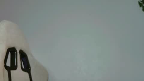 Snapshot of yoka_paradoxxx chatting on 11-13-25, 05:17 yoka_paradoxxx online show from 11-13-25, 05:17