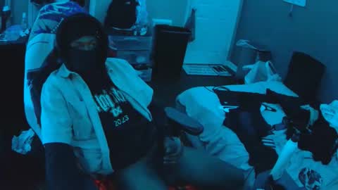 yokai_dreamz online show from 12-05-25, 02:31