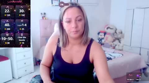 Snapshot of yokiko_daring chatting on 01-20-25, 03:39 yokiko online show from 01-20-25, 03:39