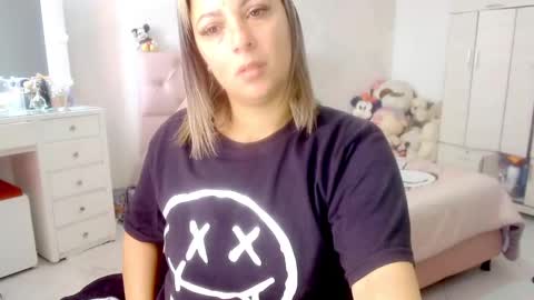 Snapshot of yokiko_daring chatting on 02-05-25, 02:48 yokiko online show from 02-05-25, 02:48