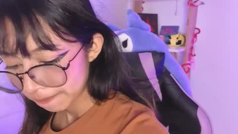 Snapshot of yommi_winx chatting on 11-08-25, 09:02 Yommi Winx online show from 11-08-25, 09:02