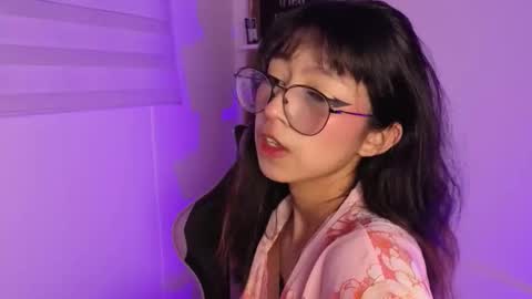 Snapshot of yommi_winx chatting on 12-04-25, 03:49 Yommi Winx online show from 12-04-25, 03:49