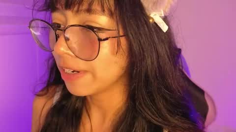 Snapshot of yommi_winx chatting on 01-09-26, 08:06 Yommi Winx online show from 01-09-26, 08:06