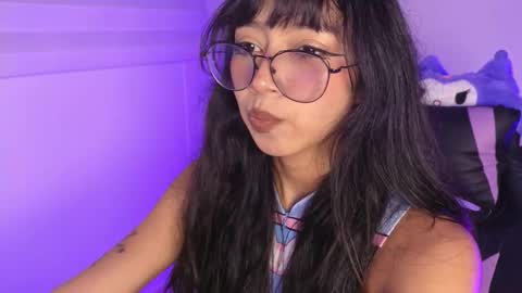 Snapshot of yommi_winx chatting on 01-10-26, 04:14 Yommi Winx online show from 01-10-26, 04:14