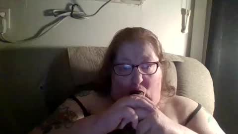 Snapshot of yomoopy chatting on 03-12-25, 06:51 yomoopy online show from 03-12-25, 06:51