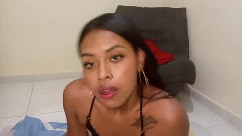 Snapshot of yonata874277 chatting on 07-14-26, 05:34 yonata874277 online show from 07-14-26, 05:34