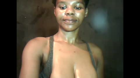 amazingkellyxx online show from 01-03-25, 10:52