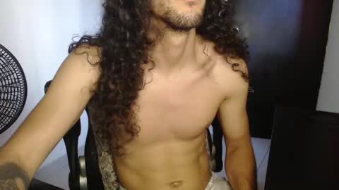 Snapshot of yong_malu67 chatting on 11-01-25, 10:01 YGN Malu online show from 11-01-25, 10:01