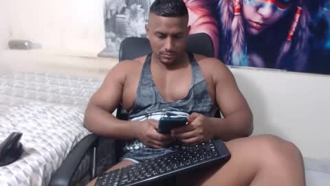 Snapshot of yordanocleys chatting on 02-05-26, 03:33 yordanocleys online show from 02-05-26, 03:33