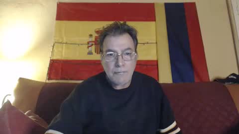 Snapshot of yosep44 chatting on 01-31-25, 05:42 yosep online show from 01-31-25, 05:42