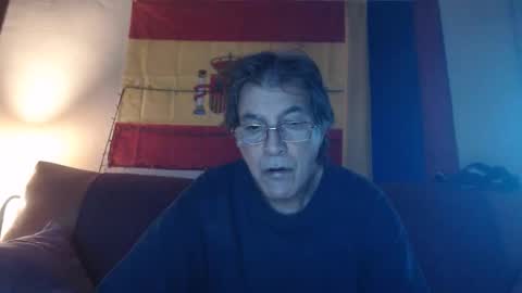 Snapshot of yosep44 chatting on 10-17-25, 06:38 yosep online show from 10-17-25, 06:38