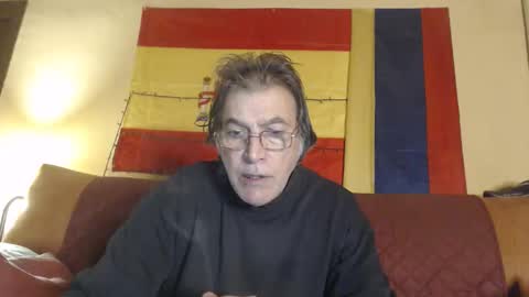 Snapshot of yosep44 chatting on 01-11-26, 07:02 yosep online show from 01-11-26, 07:02