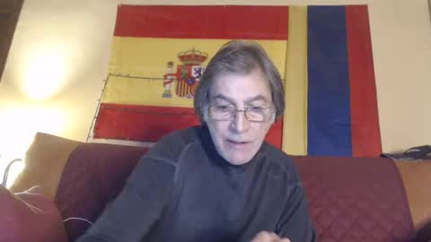 Snapshot of yosep44 chatting on 01-12-26, 09:03 yosep online show from 01-12-26, 09:03